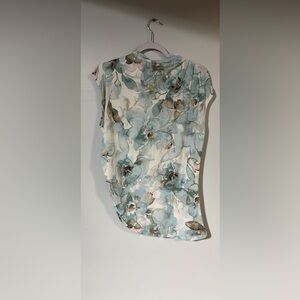 NWT CALVIN KLEIN FLORAL SLEEVELESS TOP Size large​